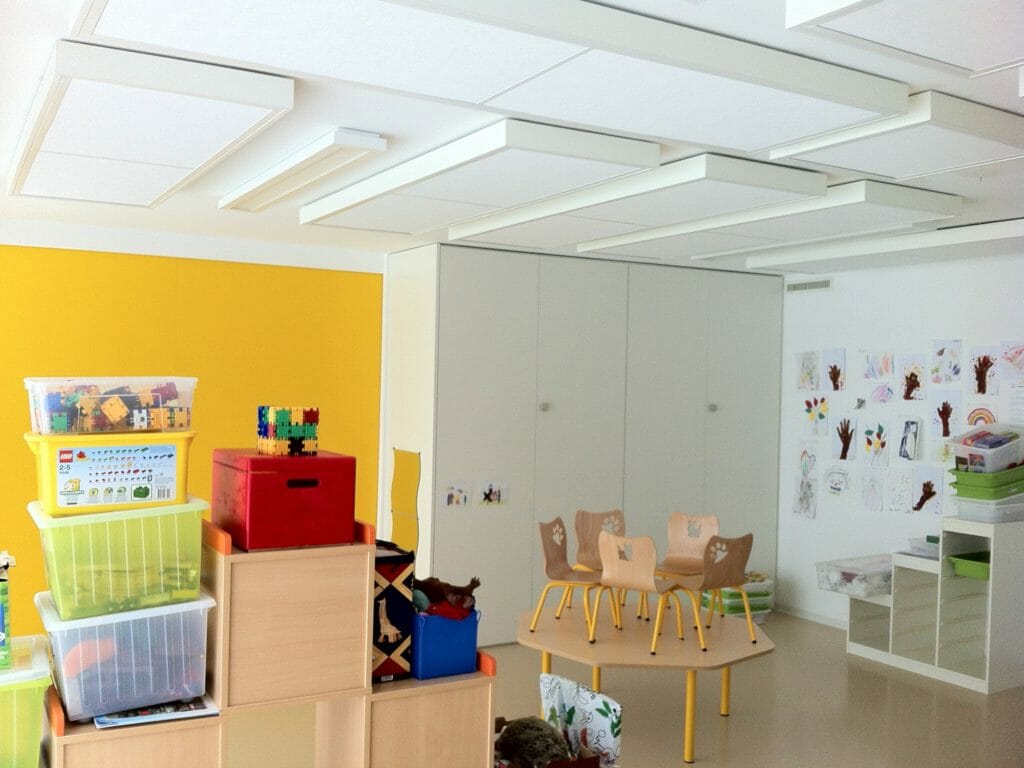 Maison privée rénovée dans la chambre Sarzens-Nursery